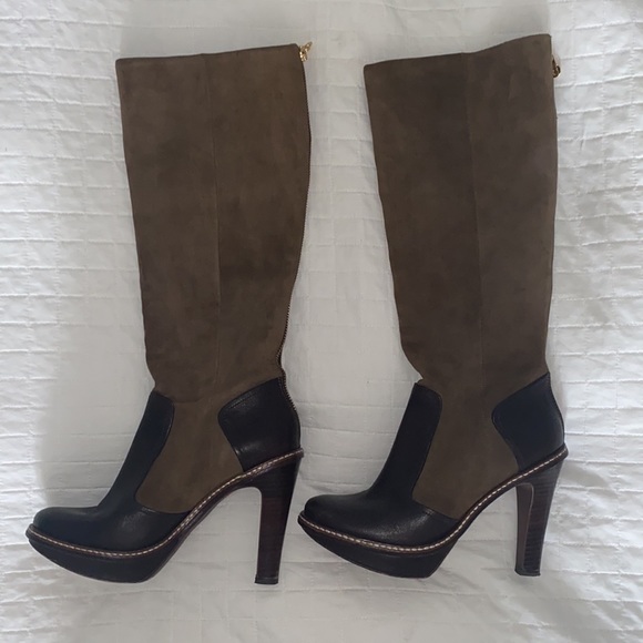 Knee high tan suede and leather BCBG boots - Picture 1 of 13
